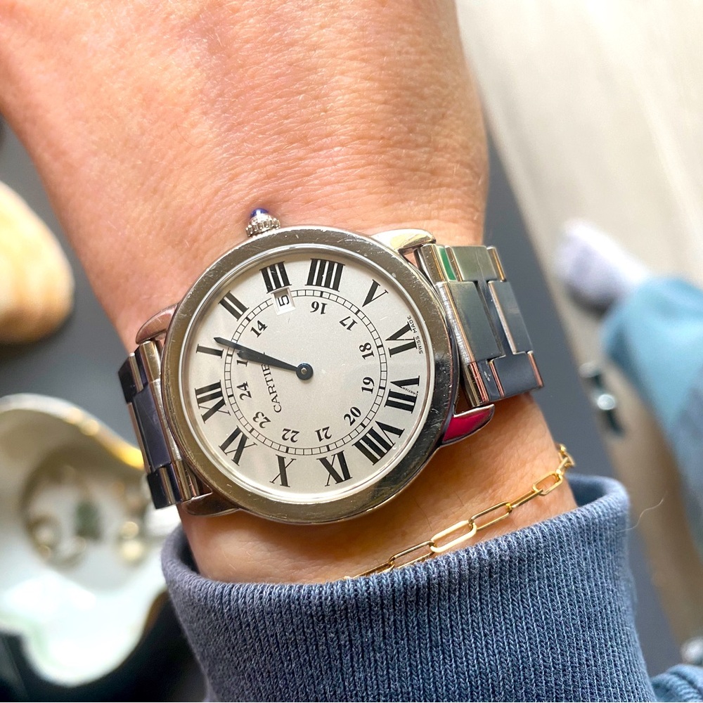 Cartier Ronde Solo (With original box papers and extra links!)